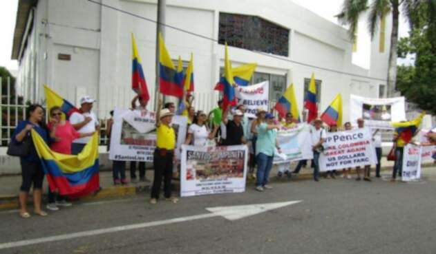 SantosPenceUribismoCartagena.jpg