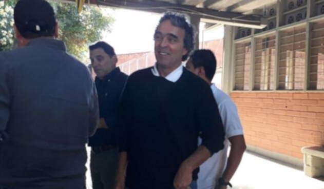 Sergio-Fajardo-LA-FM.jpg