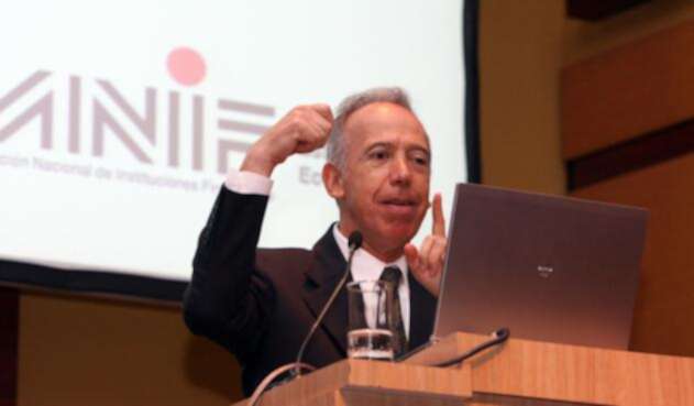 SergioClavijolafm.jpg