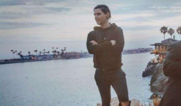 Skrillex-1-671x377.jpg
