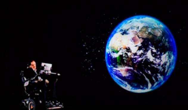 Stephen-Hawking-afp.jpg
