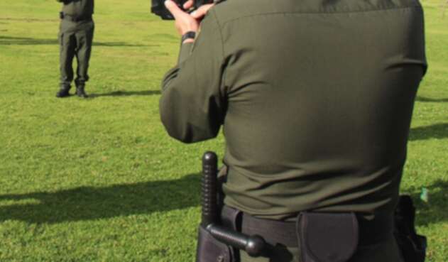 Taser-Colprensa.jpg