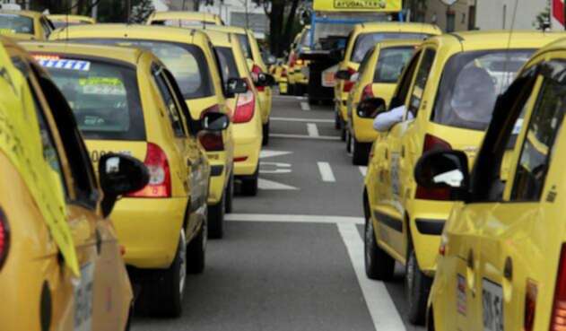 Taxis-Colprensa-Raúl-Palacios.jpg