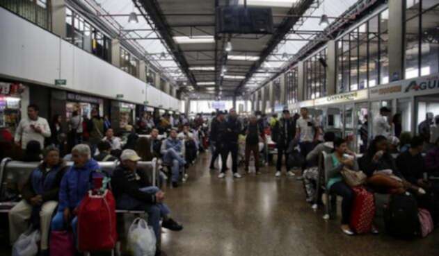 Terminal-Colprensa-Luisa-González..jpg