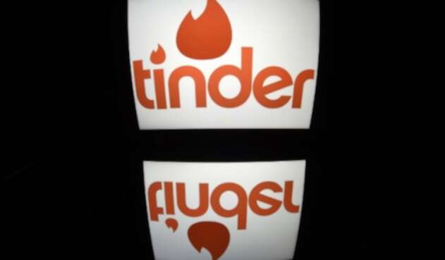 TinderRefAFP.jpg