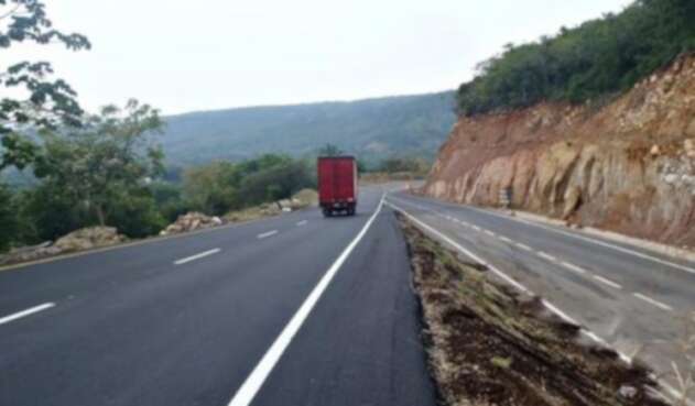 Vía-Bogotá-Girardot.jpg