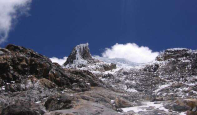 VolcanNevadodelTolimaFotoRefIDEAM.jpg