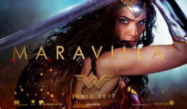 WonderWoman2017OFICIAL1.jpg