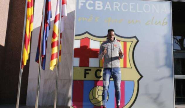 YerryMinaBarcelona1OFICIALUCL.jpg