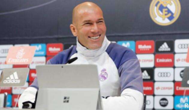 ZIDANEfelizoficialreal1.jpg