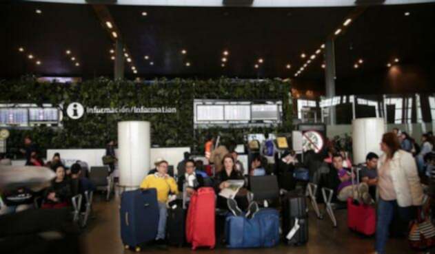 aviancacolprensa2.jpg