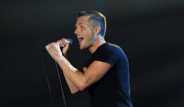 brandon-flowers-afp.jpg