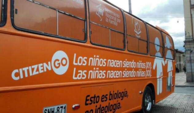 busnaranjabogota.jpg