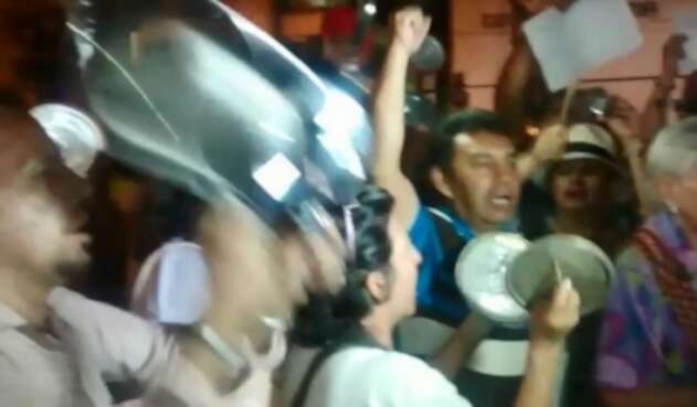 cacerolazo1.jpg