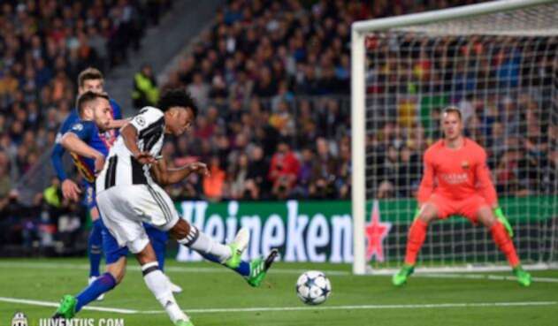 cuadradojuvechamp1.jpg