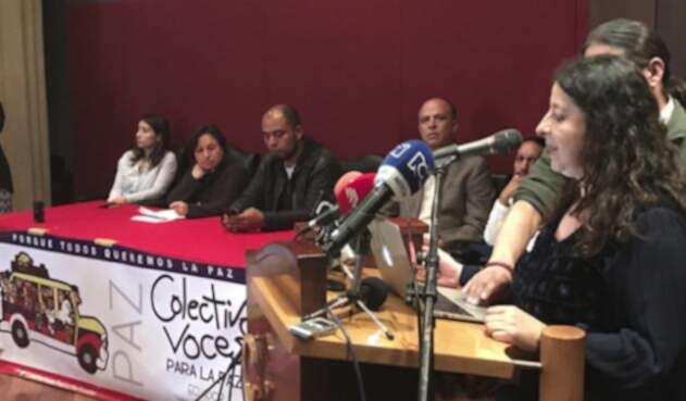 dialogosenquito.jpg
