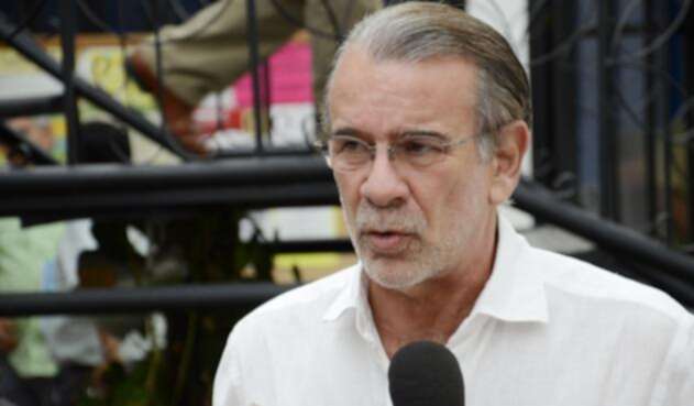 eduardoveranofotooficial1.jpg