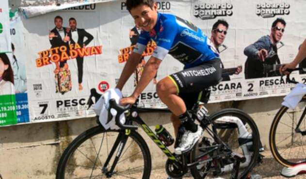 estebanchaves-MitcheltonSCOTT.jpg