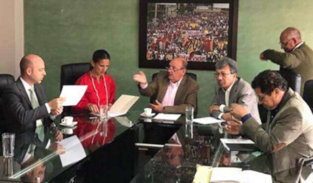 fecodeygobiernocolprensa.jpg