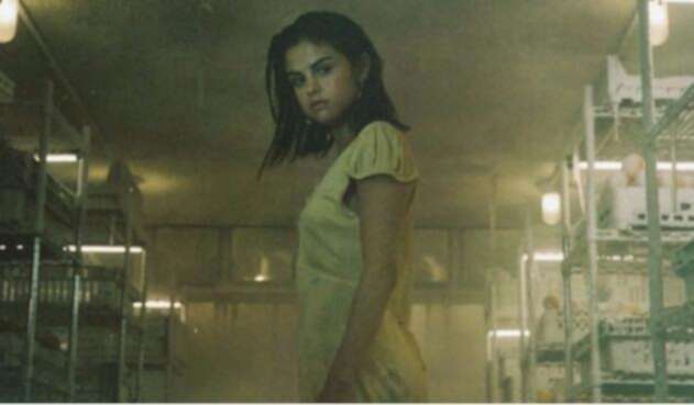 fetishselenagomez.jpg