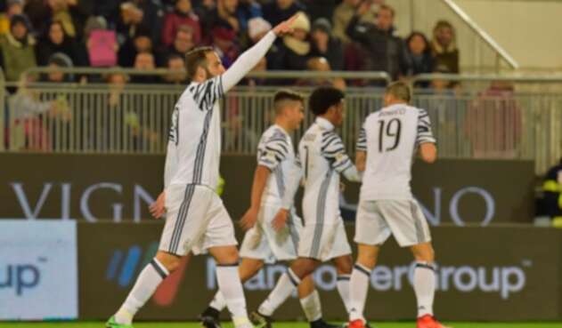 higuainafp.jpg