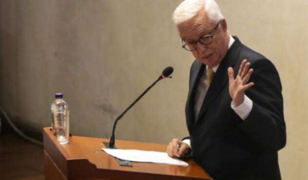 jorgeenriquerobledocolprensa.jpg