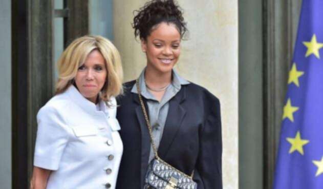 macronrihanna2.jpg