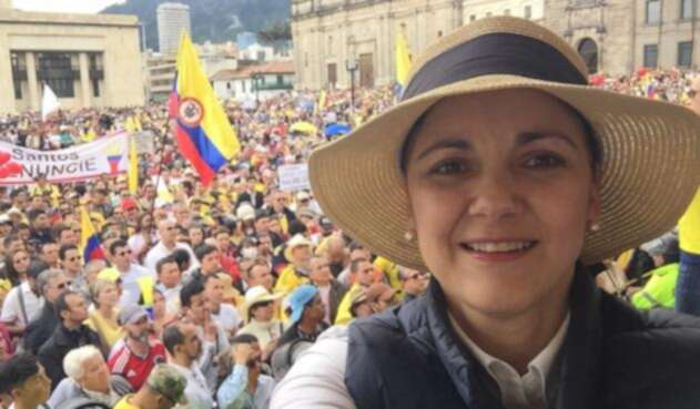 mariadelrguerramarcha1abril.jpg
