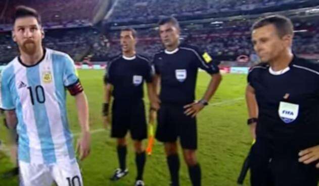 messicabroarbitro1.jpg