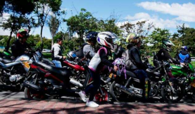 motosparrilleros.jpg
