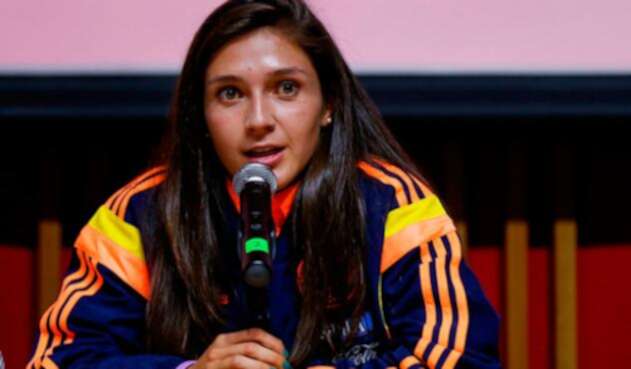 nataliagaitancolprensa.jpg