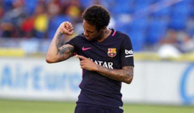 neymar3oficialbarcelona1.jpg