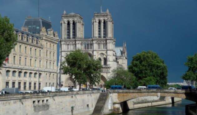 notredameparisafp.jpg