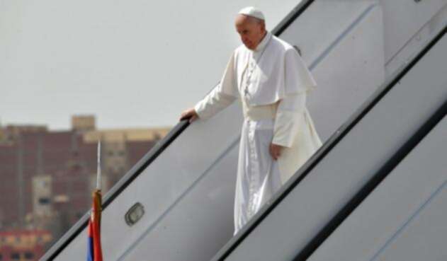 papaFranciscoavionafp.jpg