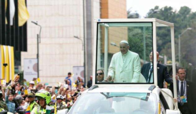 papafranciscorecorrido.jpg