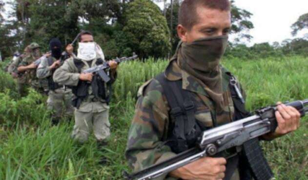 paramilitarlafm.jpg