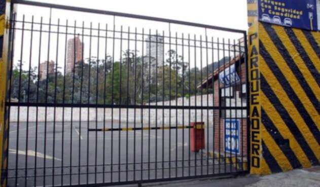 parqueaderosbogota.jpg