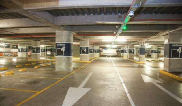 parqueaderosbogotalafm.jpg