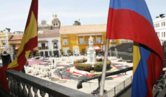 plazadelaaduanalafm.jpg