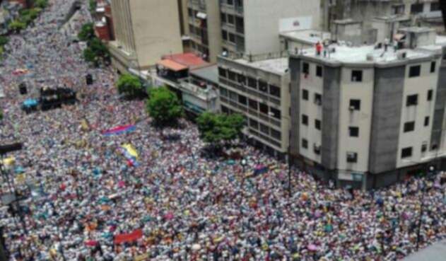 protestasvenezuelalafm.jpg
