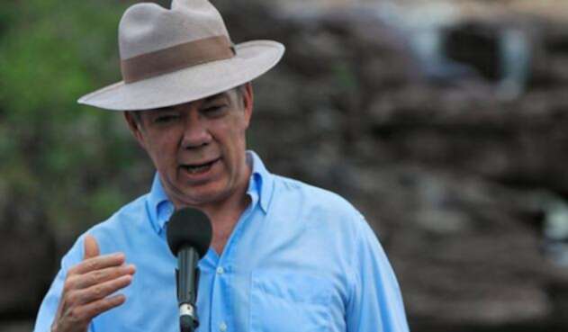 santoscolprensa.jpg