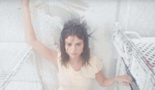 selena-gomez-fetish-video.jpg