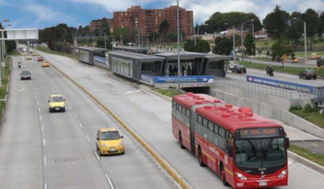 transmileniocalle26refcolprensalafm1.jpg