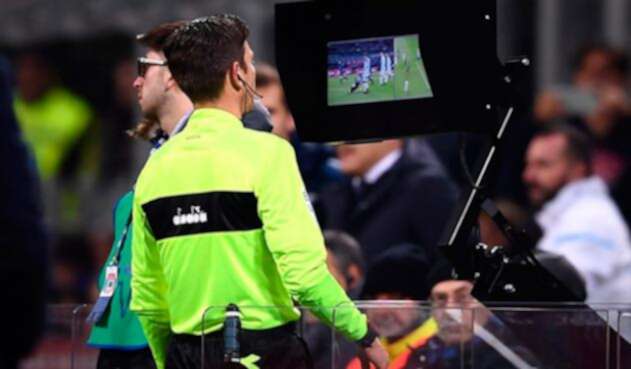 var-fifa.jpg