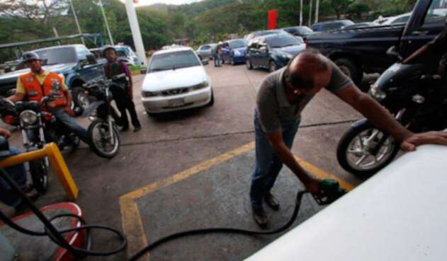 venezuelagasolinaafp.jpg