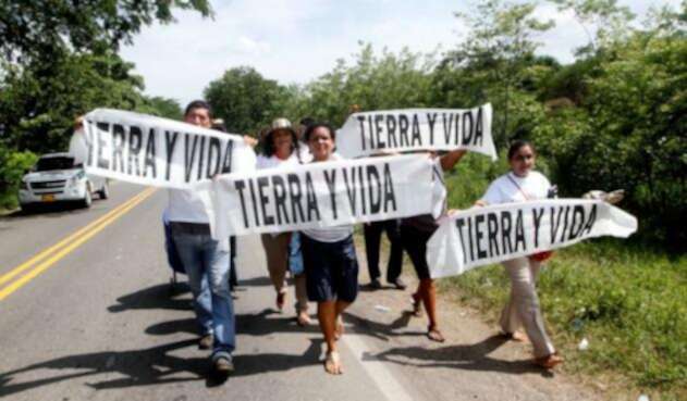 Víctimas del conflicto armado Víctimas del conflicto armado