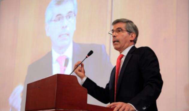 Reyes fue ministro de Justicia en el gobierno Santos Reyes fue ministro de Justicia en el gobierno Santos