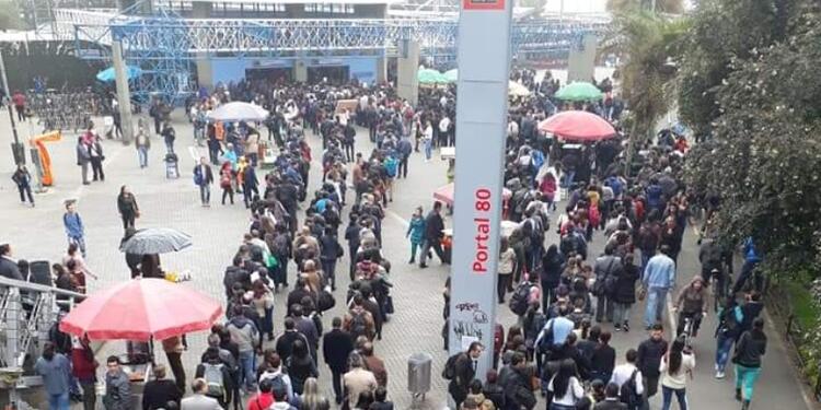 Caos en Transmilenio Portal 80