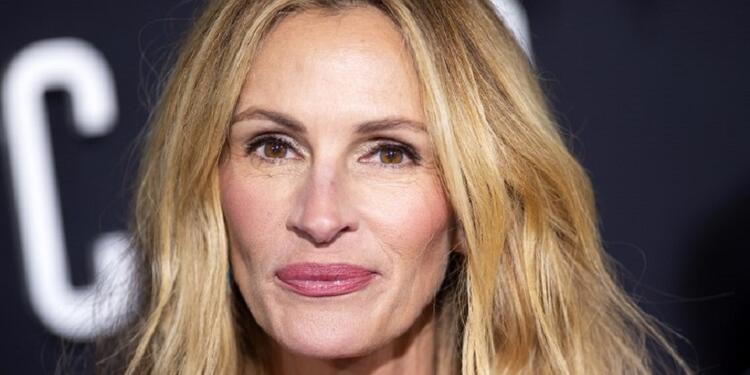 Julia Roberts
