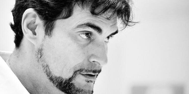 El presentador relató una rara situación que vivió en su apartamento en horas de la noche.